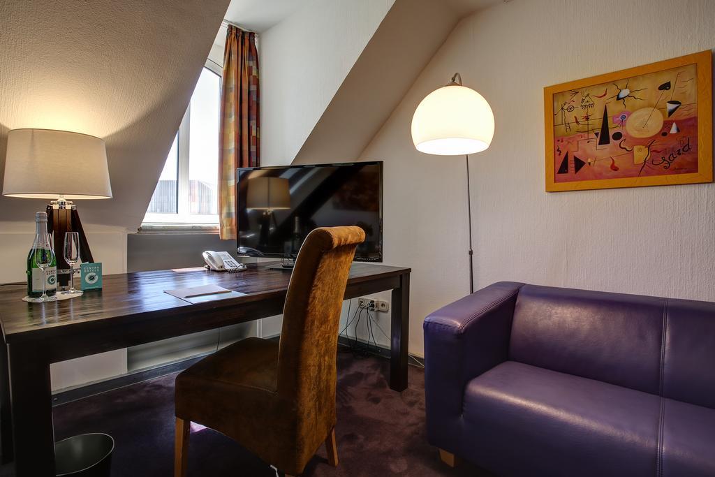 Trip Inn Hotel Blankenburg Karlsruhe Room photo