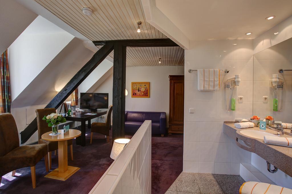 Trip Inn Hotel Blankenburg Karlsruhe Room photo